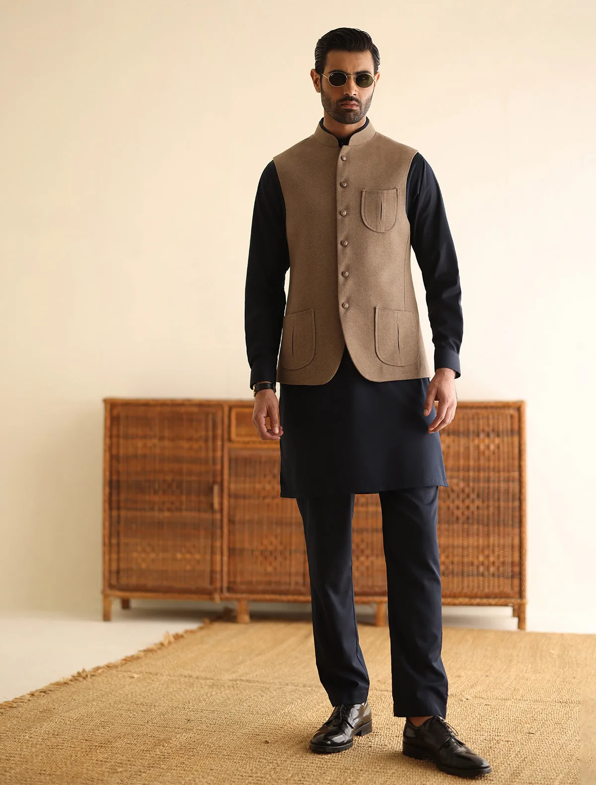 BEIGE WAISTCOAT