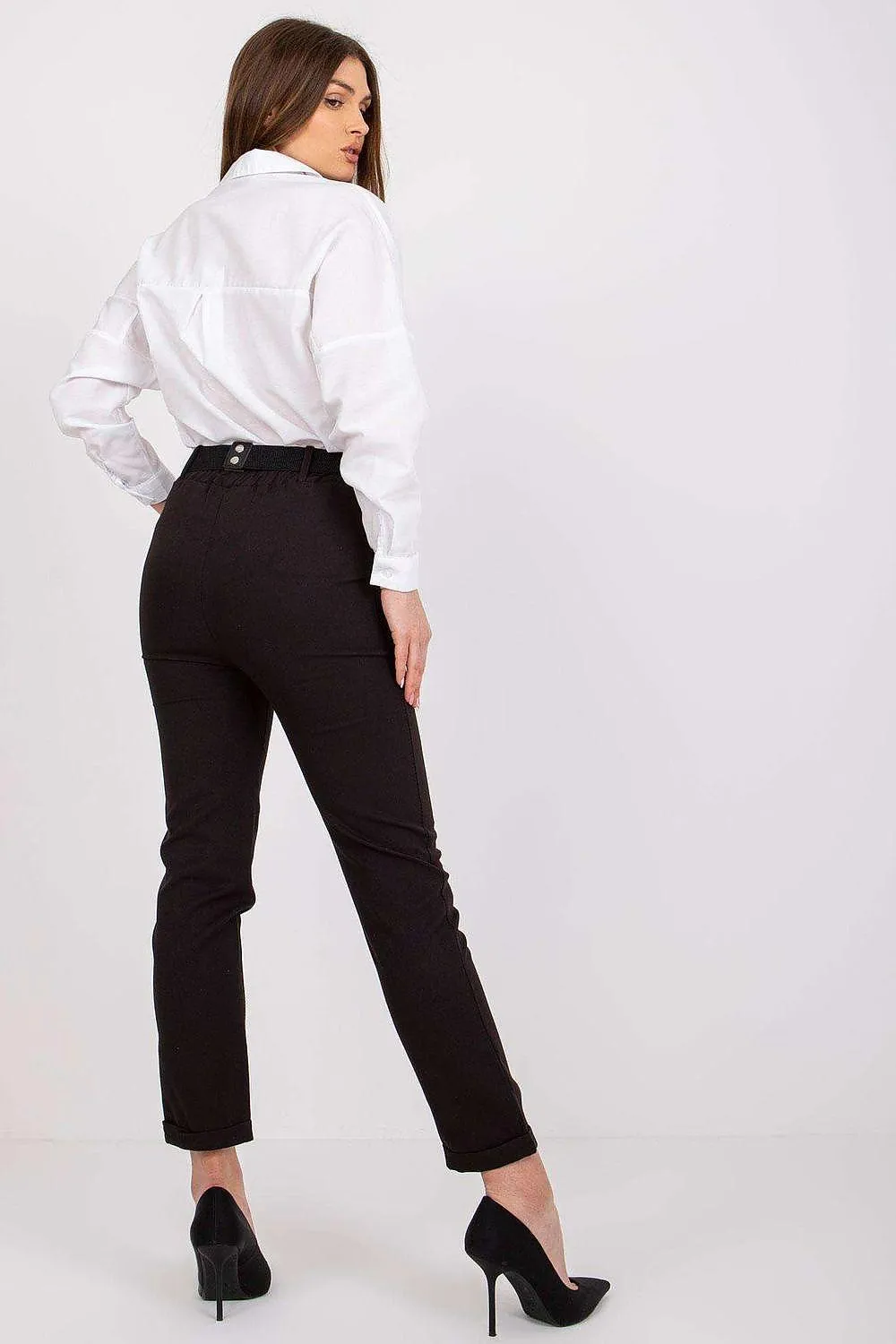 Chic Italian High-Waisted Trousers for Women: A Fashion Essential