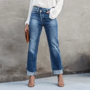 Stylish Women's Jeans - The Perfect Pants for Comfort and Style