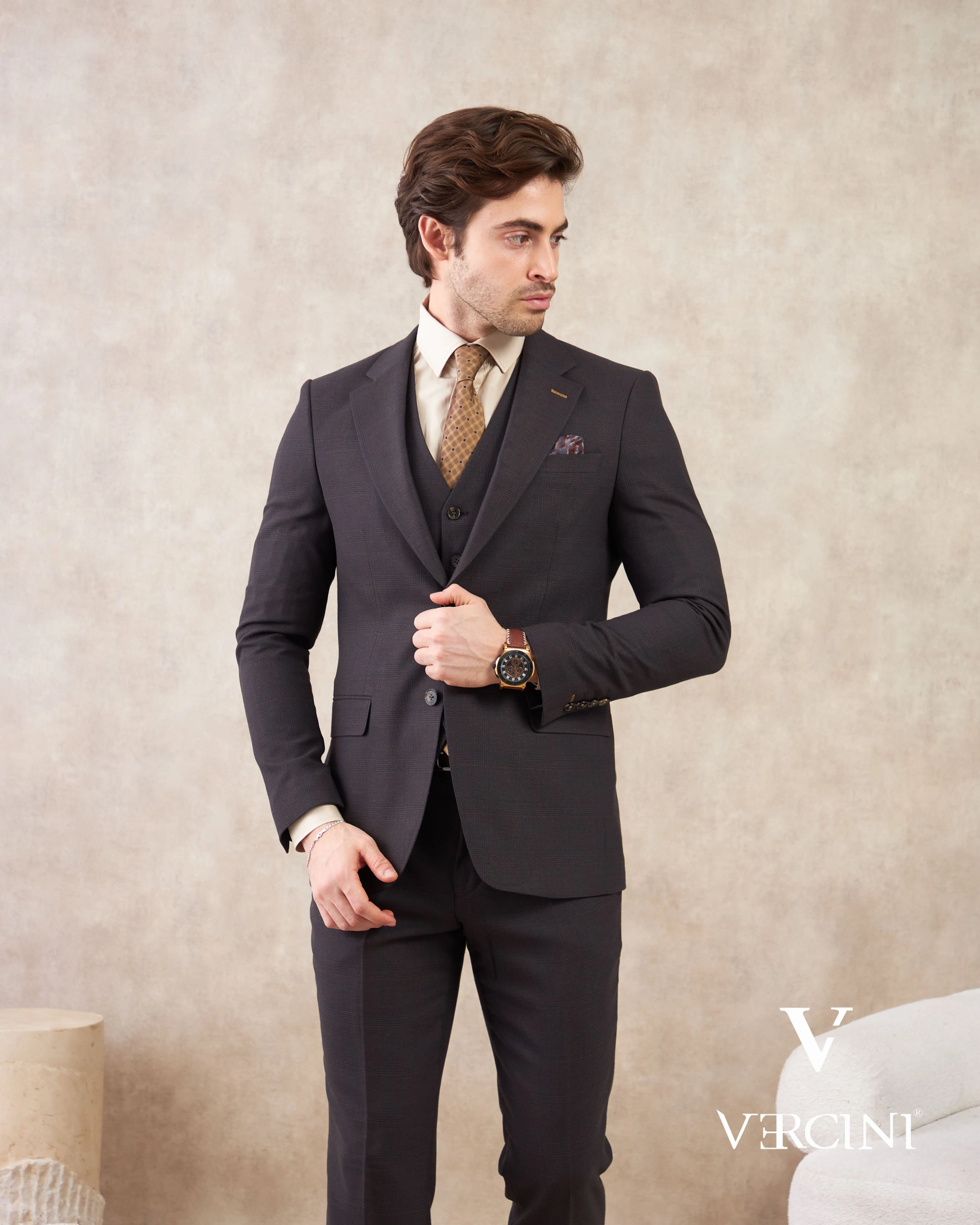 Vercini Milano Elegance Three-Piece Men's Suit