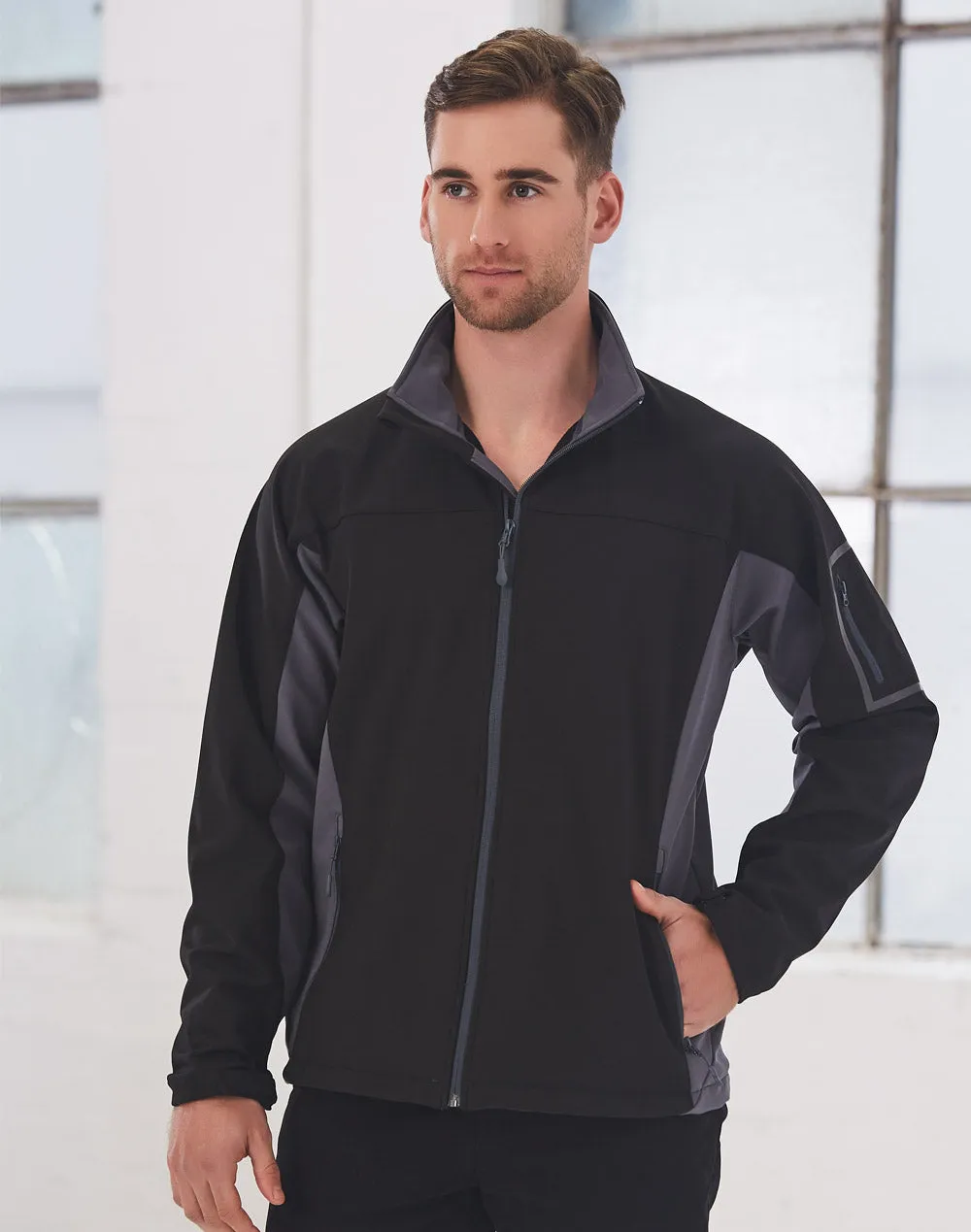 Winning Spirit Men's Whistler Contrast Softshell Jacket (JK31)