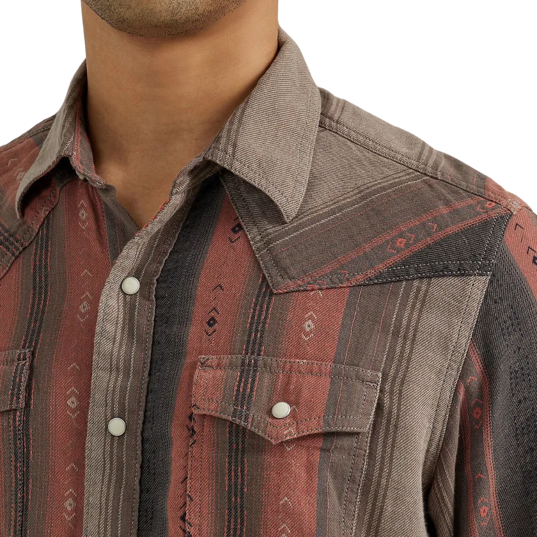 Wrangler Men's Retro Premium Warm Stripe Shirt